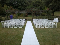 Set Up Wedding Aisle Runner